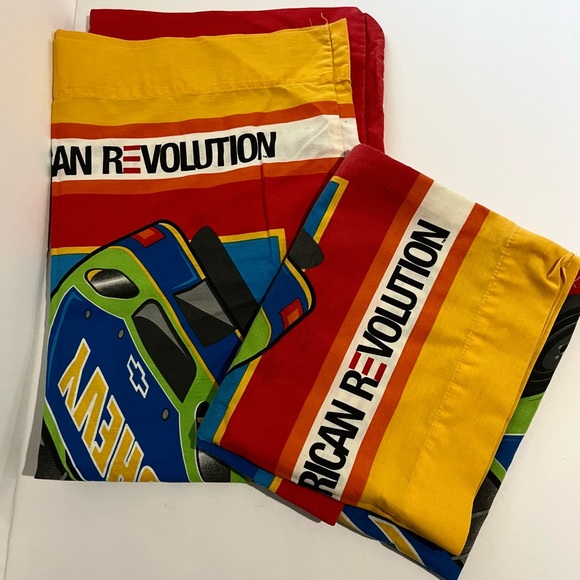 GM Other - Chevy GM Car Racing Pillowcases American Revolution VTG Car Themed Pillowcases